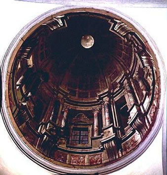 La finta cupola arrivÃ² da Roma nel 1702